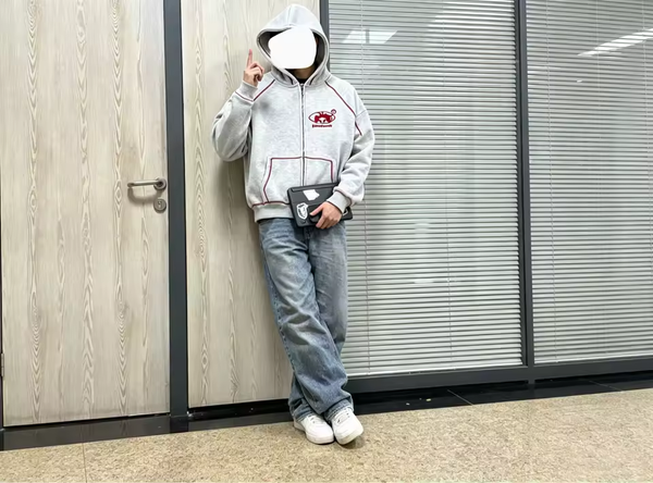 Nico, 28