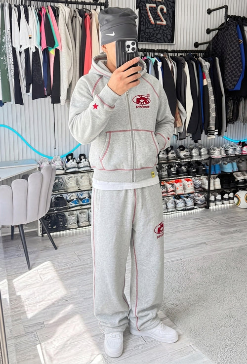 VELO STUDIO Heavyweight Tracksuit Set – Produktansicht des grauen Hoodie-Jogginghosen-Sets