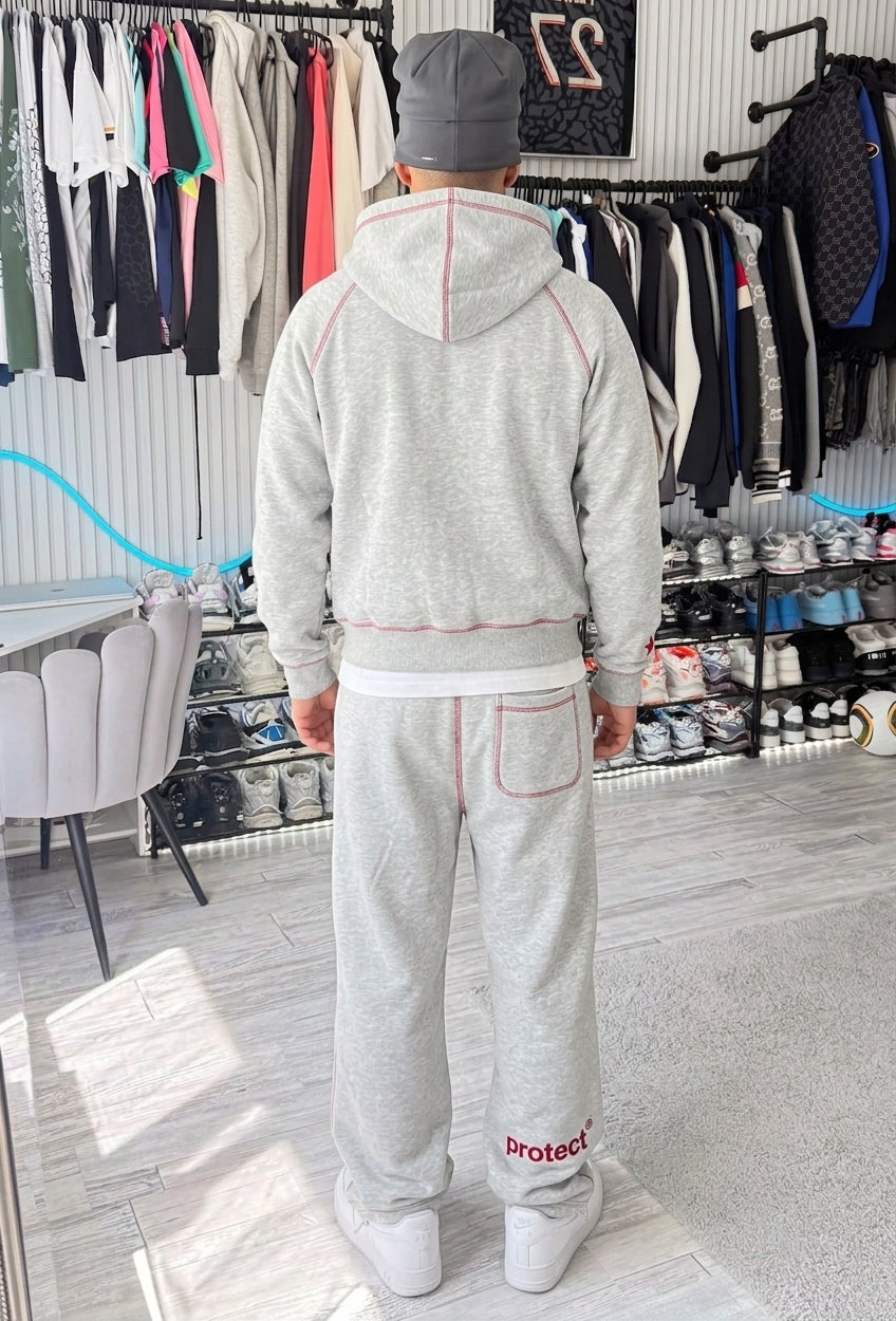 VELO STUDIO Heavyweight Tracksuit Set – Detailansicht von Stoff und Nähten